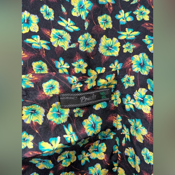Multicolored Floral PRADA button-up - Picture 7 of 9